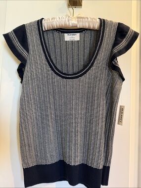 Old Navy Navy and Cream Textured Scoop Neck Knit Top